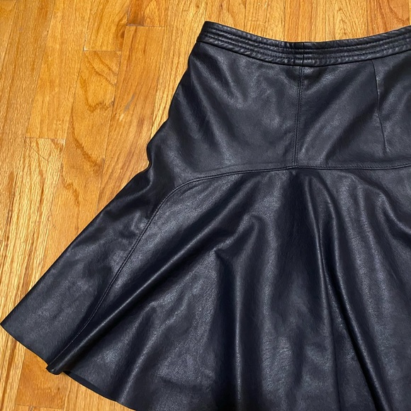 Rebecca Taylor Vegan Leather Mini Skirt - Picture 6 of 6